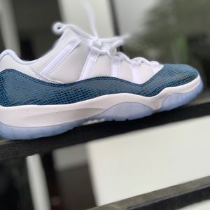 Jordan Retro 11 Low Le Men’s 10.5